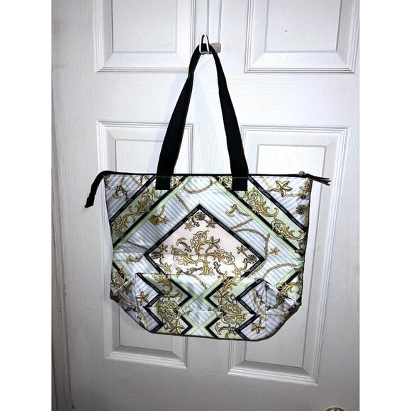 NWOT VICTORIA'S SECRET Insulated Cooler Tote Bag Zip Top Nautical Beach Themed - Picture 1 of 16